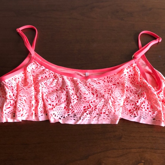 B Brand Salmon Colored Bikini Top - Picture 2 of 3